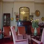 Astor بيت شباب يورك