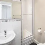 بيت شباب Astor يورك