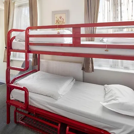 Auberge de jeunesse Astor *