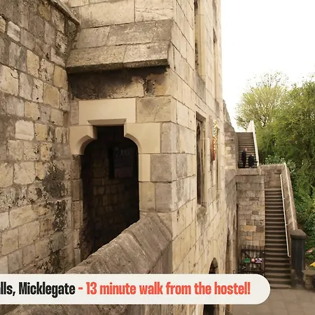 ホステル Astor ヨーク