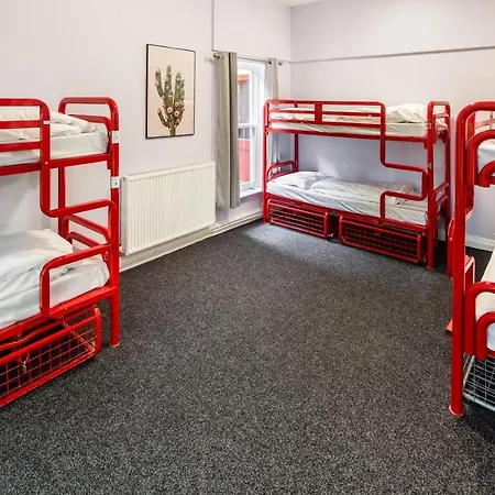 Hostel Astor