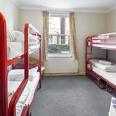 Astor Hostel