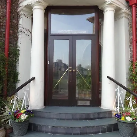 Astor Hostel