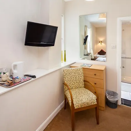 Astor Hostel
