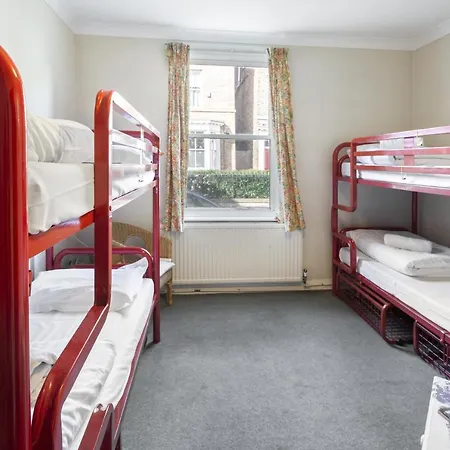 Hostel Astor *